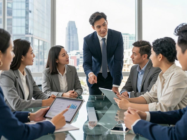 Best Civil Service Courses: UK Fast Stream vs. IAS Coaching for 2026